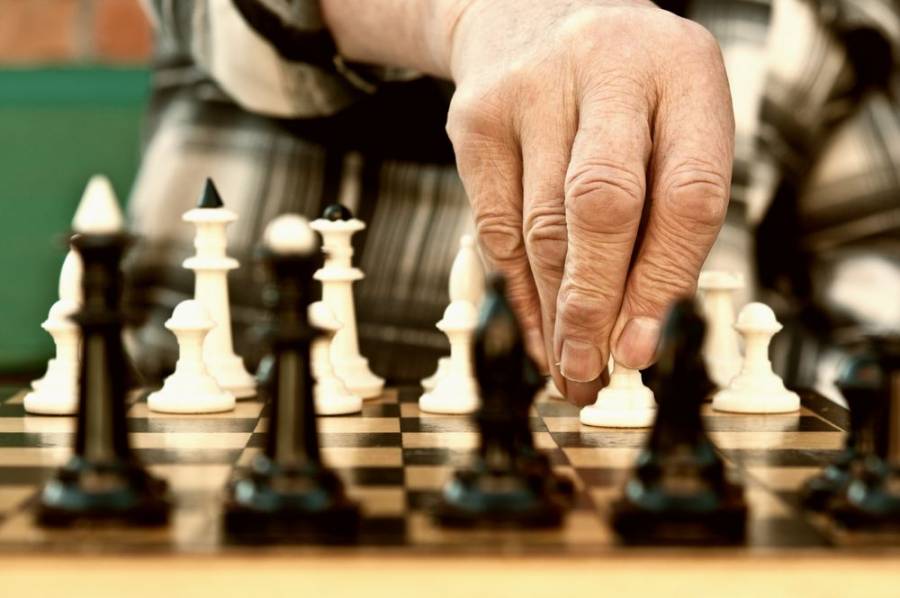 Có quá trễ không, để bắt đầu học cờ khi đã 30 tuổi hoặc hơn?